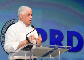 MVM: “Es imprudente conocer en este momento Proyecto de ley acogida de inmigrantes”