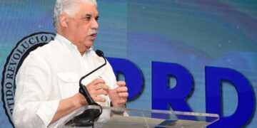 MVM: “Es imprudente conocer en este momento Proyecto de ley acogida de inmigrantes”