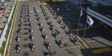 Sistema 9-1-1 hace entrega de 50 nuevas motocicletas a la DIGESETT