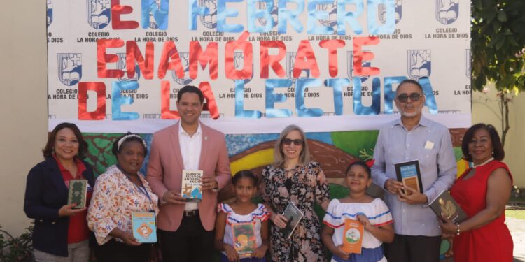 Regional 15 encabeza Festival de Lectura, Dominicana Lee: "En San Valentín, Enamórate de la Lectura"