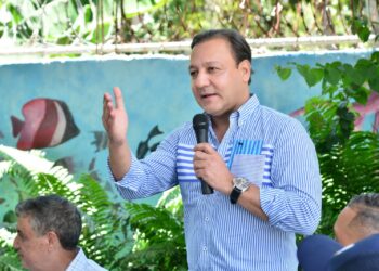 Abel Martínez advierte que proyecto de Ley Integral a favor de la Mujer es otro atentado contra la dominicanidad