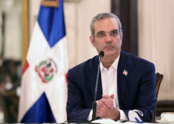 Describen como “Abinomics” el manejo económico del Gobierno