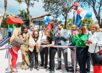 ADN y Supermercados Nacional inauguran Parque Renacimiento con nuevas áreas de gimnasio, picnic y juegos