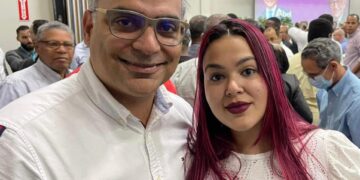 Regidora Amelia Núñez anuncia su apoyo a Jeffrey Infante