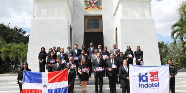 Indotel rinde tributo a padres de la patria por el 179 aniversario de la Independencia Nacional