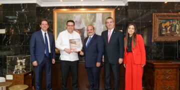 Adozona felicita gestión de Yayo Sanz Lovatón en Aduanas y valora apoyo al sector