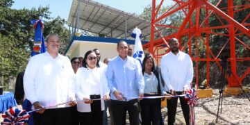 Indotel y Mimarena dejan en funcionamiento estación Fotovoltaica en Barahona 