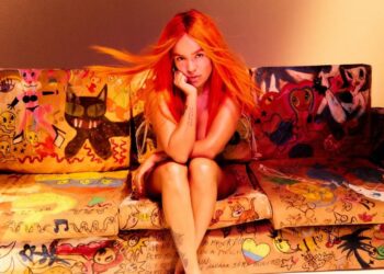 Karol G muestra su lado "más íntimo" con álbum "Mañana será bonito"