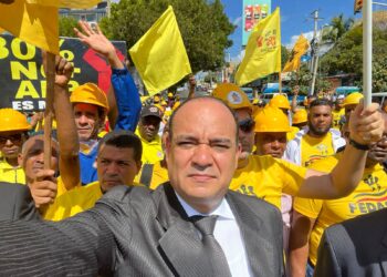 Colegio de Abogados condena agresión a protestantes pacíficos exigiendo Seguridad Social