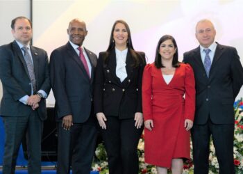 ProDominicana impulsa clima de negocios en la Semana Dominicana en Jamaica