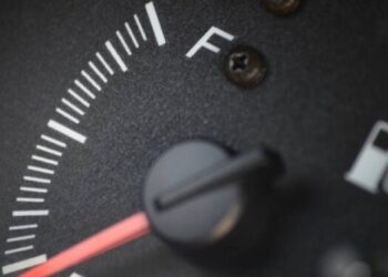 Precios de los combustibles se mantienen sin variación