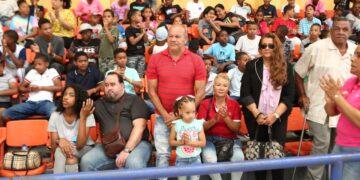 Defensor del Pueblo impacta a cientos de niños, niñas y adolescentes con presentación Constitución Animada