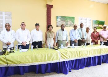 Edeeste se reúne con representantes de Monte Plata y acuerda importantes acciones