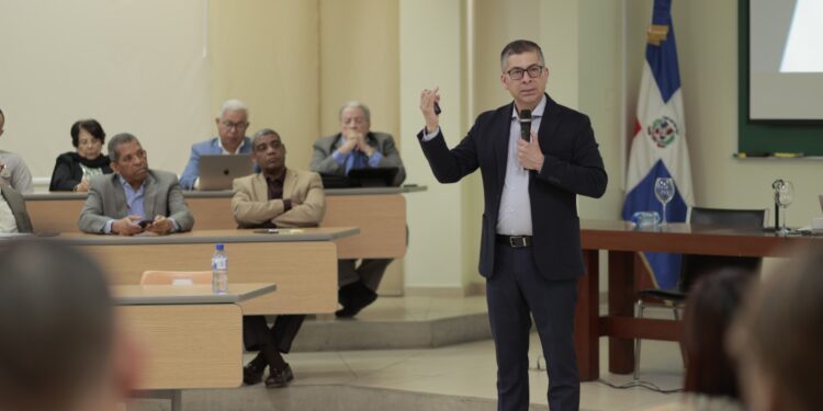 Comisión reforma educativa avanza para lograr nuevo perfil del policía 