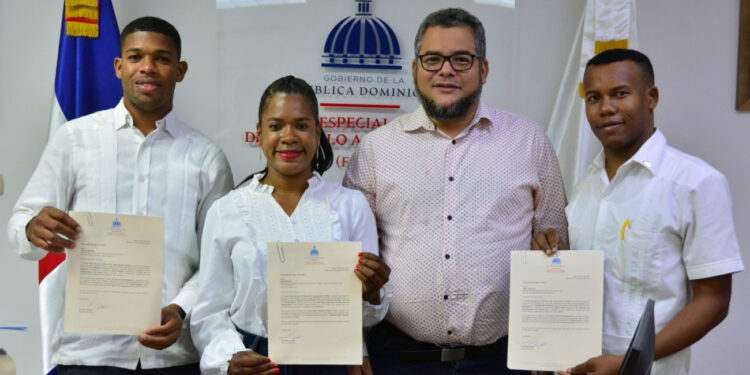 FEDA beneficiará a finalistas y ganadores Premio Nacional de la Juventud 2023