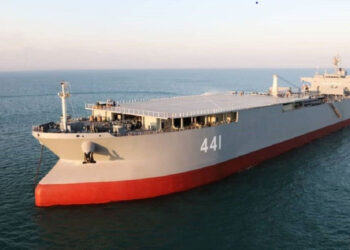 Dos buques de guerra iraníes navegan rumbo a Brasil y planean atracar en Río de Janeiro