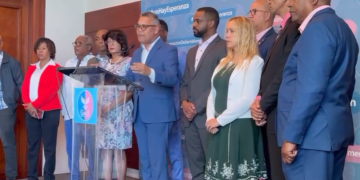 Piden al presidente Abinader gobernar para los dominicanos