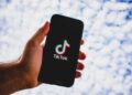 La Comisión Europea prohibió el uso de TikTok en sus teléfonos y dispositivos oficiales