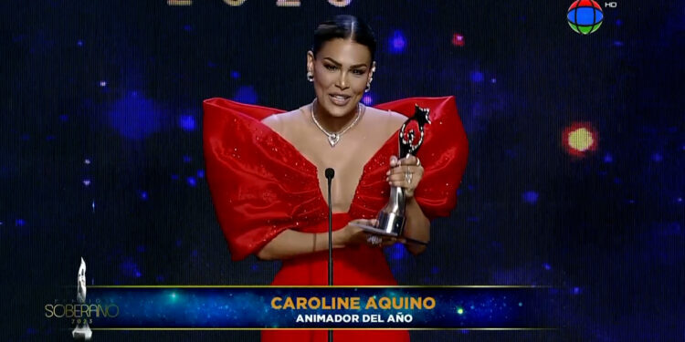 Caroline Aquino dedica su premio a las mujeres como ella con hijos autistas