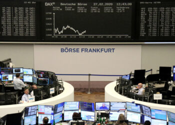 Las bolsas europeas caen con fuerza arrastradas por las bajas en el sector bancario