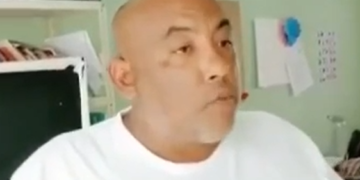 Hombre captado en video agrediendo a hija piden perdón