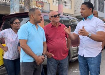 Elías Matos agradece a la CAASD solución alcantarillado sanitario sector 30 de Mayo