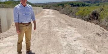 Domínguez Brito pide al presidente declarar en estado de emergencia el sistema de manglares de Laguna Saladilla