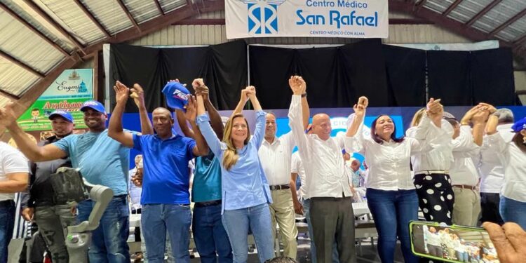 Líderes del PLD y FP en Hermanas Mirabal se juramentan en el PRM