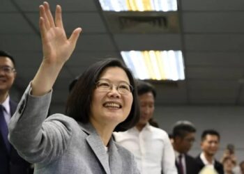 EE.UU espera que China no exagere por la visita de la líder taiwanesa