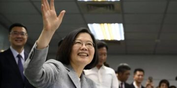 EE.UU espera que China no exagere por la visita de la líder taiwanesa