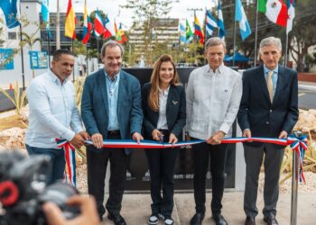 ADN y MIREX inauguran plaza en el marco de la XXVIII Cumbre Iberoamericana de Jefas y Jefes de Estado
