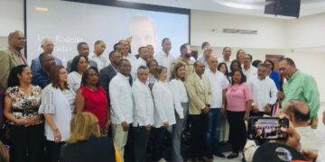 En Santiago, juramentan Frente Magisterial Municipal José Francisco Peña Gómez