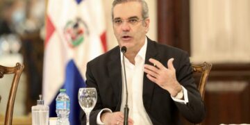 Abinader ganaría en primera vuelta con 52% de los votos: CID Gallup