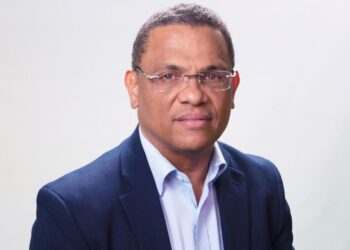 Mérido Torres aclara no ha renunciado y anuncia acción legal contra autores de campaña sucia