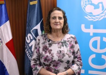 Firman acuerdo para apoyar la reducción de la mortalidad materno-infantil