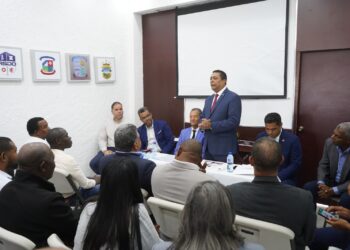 Liga Municipal socializa novedades Ley de Ordenamiento Territorial y Uso de Suelo