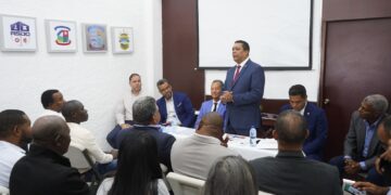 Liga Municipal socializa novedades Ley de Ordenamiento Territorial y Uso de Suelo