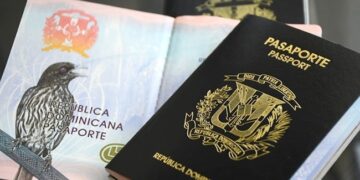 Pasaporte espera que abril lleguen más de 400 mil libretas