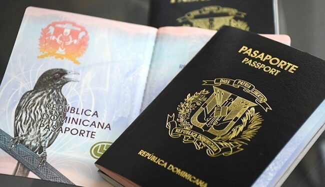 Pasaporte espera que abril lleguen más de 400 mil libretas