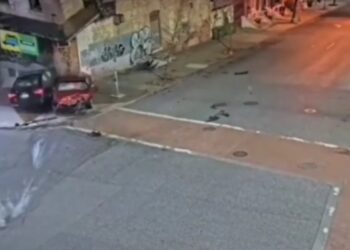 Un muerto en derrumbe de edificio tras persecución policial