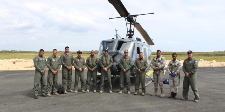 FARD contribuye a sofocar incendio en el Valle Nuevo, Constanza