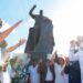 Alcalde Manuel Jiménez inaugura estatua monumental en honor Peña Gómez