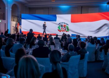 David Collado promociona por todo lo alto a RD en Berlín, Alemania