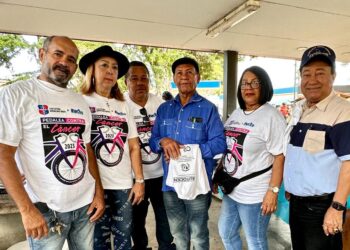 Realizan “Bicicletada” en Puerto Rico pro fondo pacientes dominicanos con cáncer
