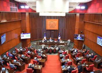Senado aprueba en primera lectura la Ley Fideicomiso Público