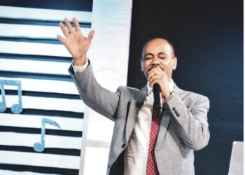 Obispo Reynaldo Franco Aquino: "La Iglesia promueve los derechos de las mujeres"