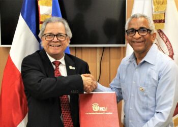 UNEV y Fundacion Glocal firman acuerdo de colaboración