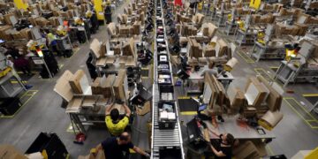 Amazon despedirá a otros 9.000 empleados