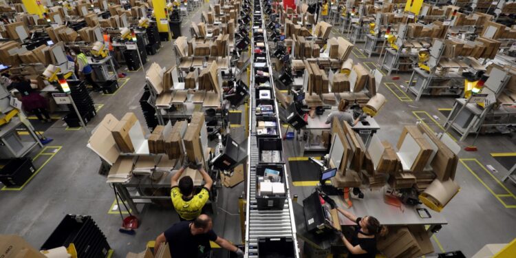 Amazon despedirá a otros 9.000 empleados
