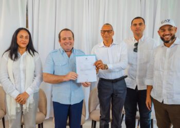 Paliza anuncia aporte por RD$10 millones para remozamiento de Parroquia Nuestra Señora de la Altagracia en Nagua